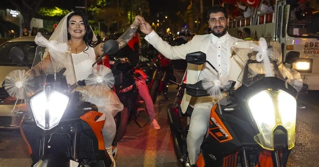 Nikah masasından Cumhuriyet Korteji ne Mersin Haberleri