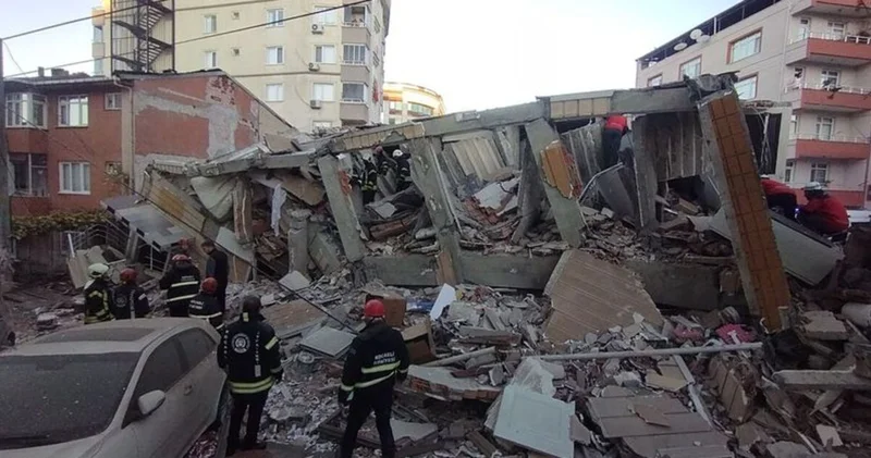 Gebze de 7 katlı bina çöktü! Aynı aileden 4 kişi öldü! Son dakika haberleri