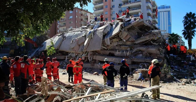 İzmir depreminin 5 inci yıl dönümü: Acımız hala taze İzmir Haberleri