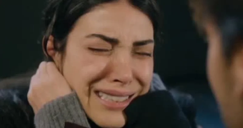 Gördüğü rüya hayatını değiştirdi: Taşacak Bu Deniz in Esme sinden şaşırtan itiraf Sözcü Gazetesi