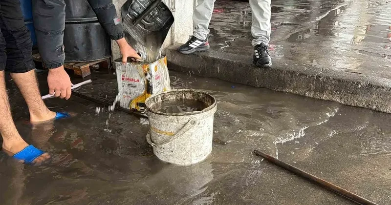 Diyarbakır’da iş yerleri sular altında kaldı