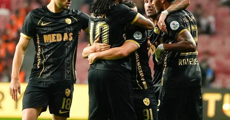 Amedspor dan Galatasaray maçı öncesi yalıda dayanışma! Katılım 500 bin TL