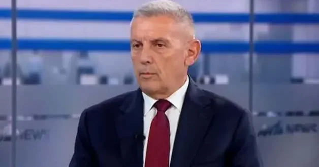 Eski Yunan general Floros Türkiye yi hedef aldı: Kendi ayaklarına sıkıyorlar