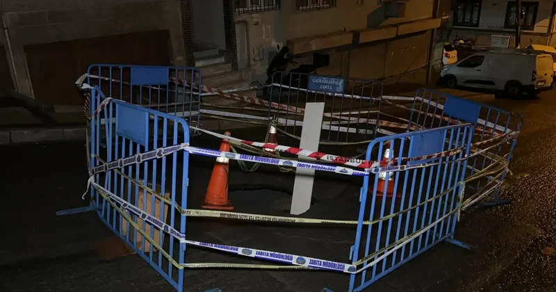 Gaziosmanpaşa’da yolda kısmi çökme meydana geldi