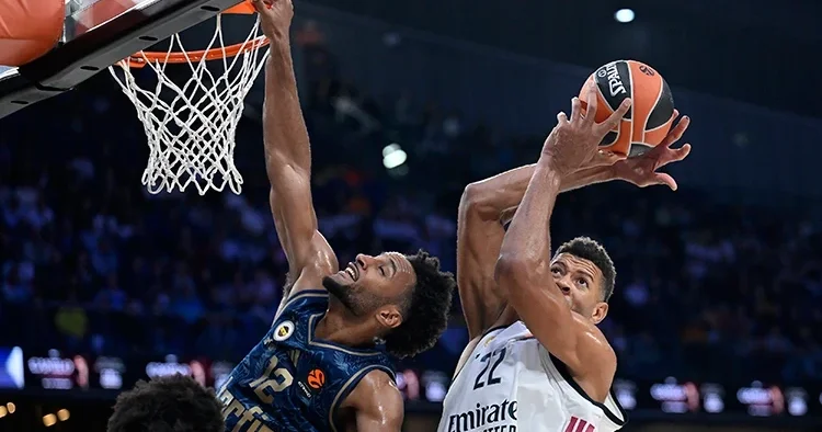 Fenerbahçe, Real Madrid deplasmanında farklı yenildi! (Real Madrid 95 76 Fenerbahçe Tarfin)