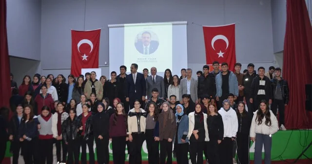 Bulanık tan MSB ye uzanan başarı hikâyesi: Daire Başkanı Hakan Yaşar öğrencilerle buluştu Muş Haber Habertürk Yerel Haberler