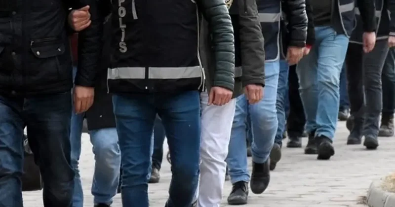 Klasik otomobillerdeki şasi oyunu deşifre edildi! Dev operasyonda 35 şüpheli yakalandı, 61 araca el kondu