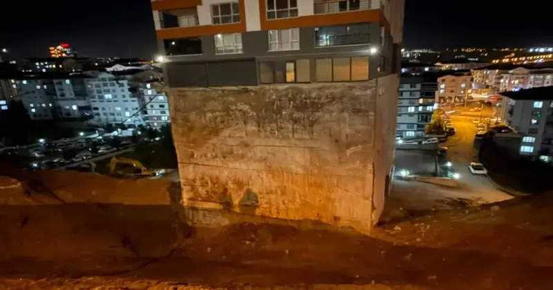 Ankara da korkutan görüntü: 17 katlı binanın temeli açığa çıktı