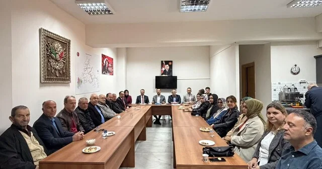 AK Parti Bilecik teşkilatı 5 ilçede sahaya yönelik çalışmaları masaya yatırdı Başkan Yıldırım, Vatandaşlarımızın ihtiyaçlarına yönelik çalışmalarımızı sürdüreceğiz Bilecik Son Dakika Haberleri Habertürk Yerel Haberler
