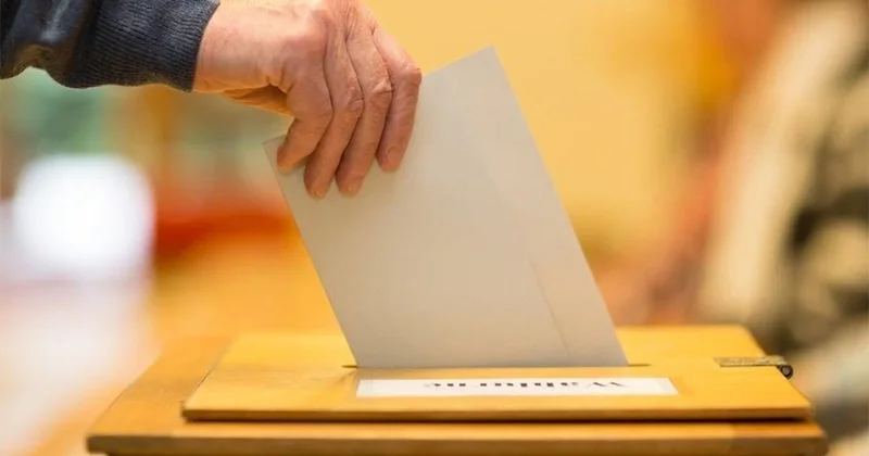 Kırgızistan da halk erken milletvekili seçimleri için sandık başında Sözcü Gazetesi