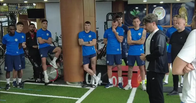 Bana kızgın olabilirsiniz diyen tecrübeli hoca helallik istedi!