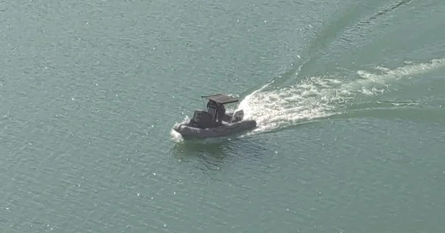 Zernek Barajı nda ROW cihazıyla arama çalışması Otomobilin uçtuğu barajda kaybolan bir kişiyi arama çalışmaları devam ediyor Van Haberleri