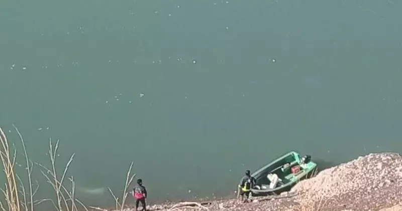 Otomobil baraj gölüne yuvarlandı, ekipler arama kurtarma çalışması başlattı