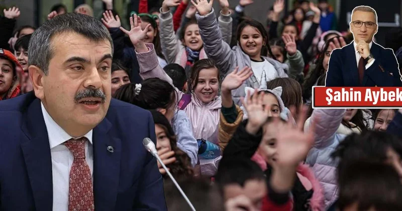 Sayın bakanımız eğitimin tüm sorunlarına neşter vurdu! Çok şükür: Şimdi sıra ara tatillerde!