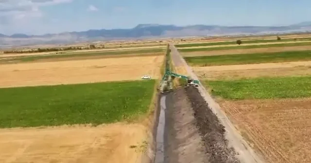 DSİ Seydişehir de drenaj kanallarını temizledi Konya Haberleri