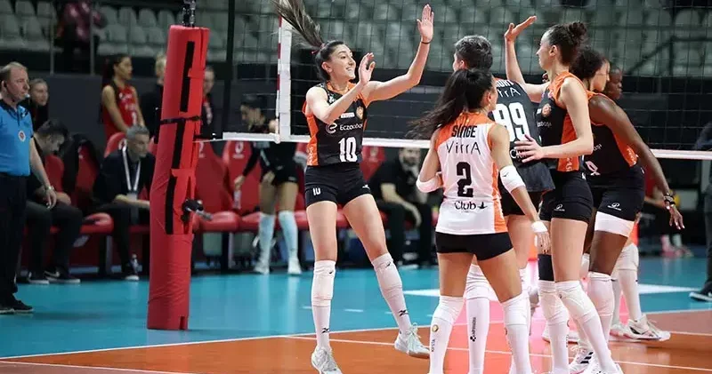 Türk Hava Yolları Eczacıbaşı Dynavit: 0 3