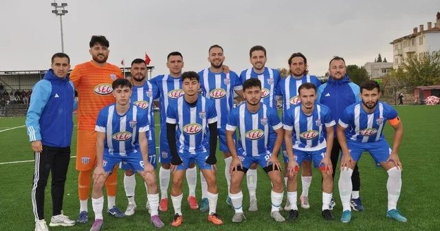 Selendi Belediyespor 3 puanı 3 golle aldı Manisa Haberleri