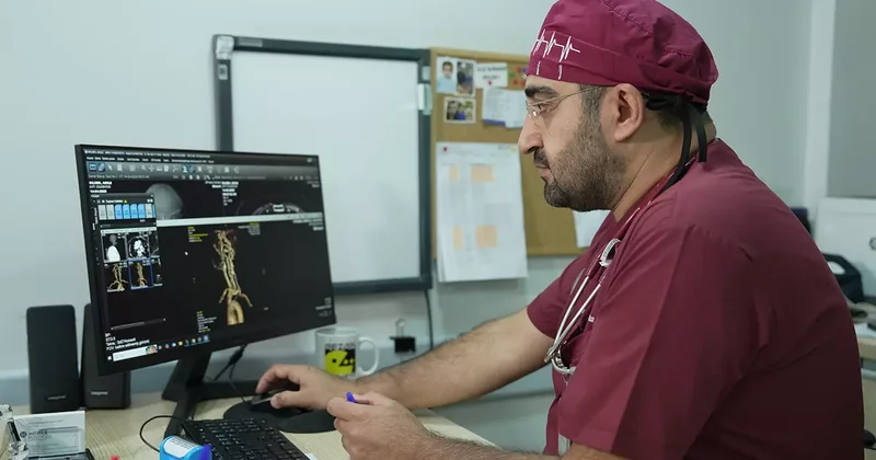 İltihabı kalp krizini tetikliyor: Dişleriniz sağlığını etkiliyor! Uzman isim açıkladı