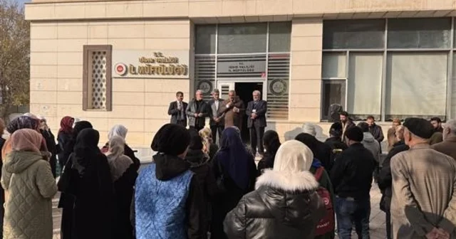 Iğdır da Umre yolcuları dualarla uğurlandı Iğdır Haberleri