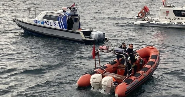 Balıkçı teknesi alabora oldu: 1 ölü, 1 yaralı Kocaeli Haberleri