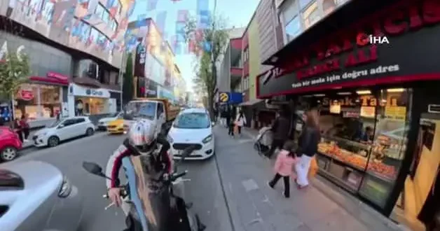 İnadına kornaya bastı: Önce uyarı sonra dayak yedi!