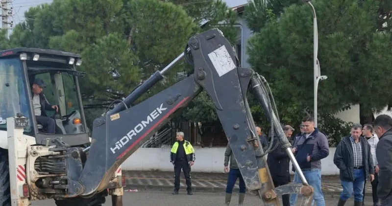 Sağanak yağış kanalizasyon hattını çökertti