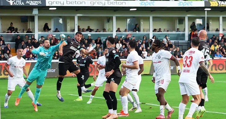 Bodrum FK, 3 puanı 4 golle aldı!