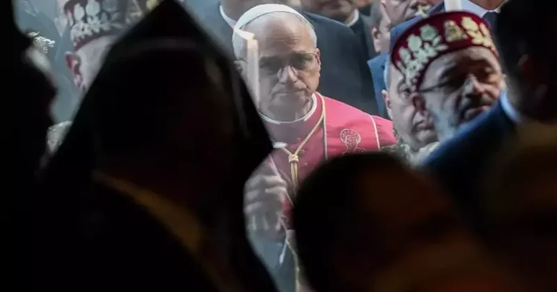 Papa, Apostolik Katedrali ni ziyaret etti