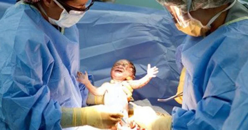 Sağlık Bakanı Memişoğlu: İnsanların isteğine bağlı sezaryeni azaltmaya çalışıyoruz