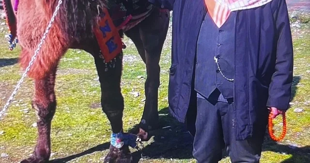 Otomobil ile çarpışan elektrikli bisikletin sürücüsü öldü, kaza kamerada Manisa Haberleri