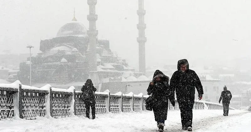 Valilik duyurdu: İstanbul da 19 ilçeye kar geliyor!