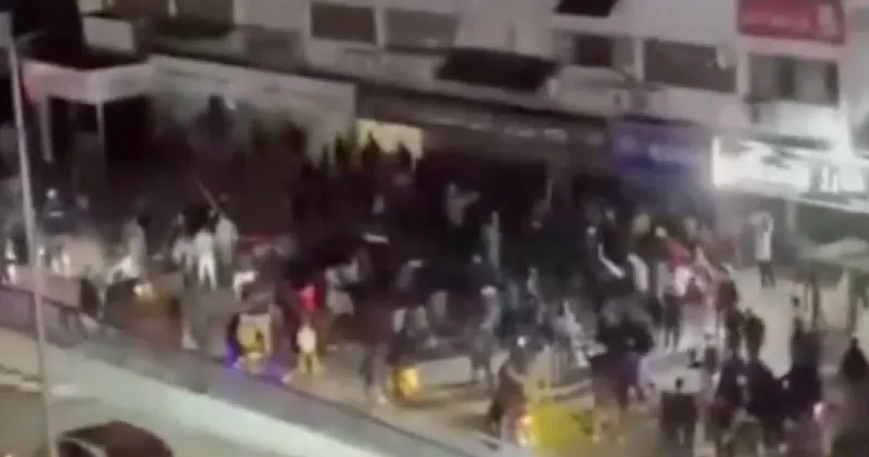 Lazkiye de çetelerden Alevi mahallelerine baskın! Birçok mülk tahrip edildi