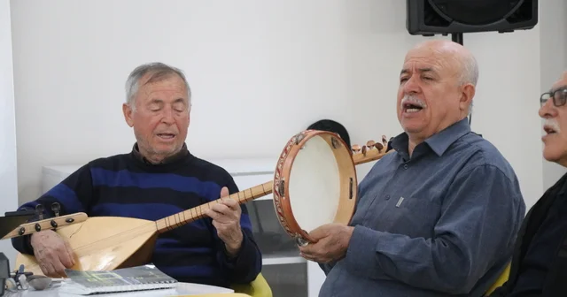 Ulu Çınarlar Korosu na Hollandalı akademisyenlerden konser daveti Kayseri Haberleri