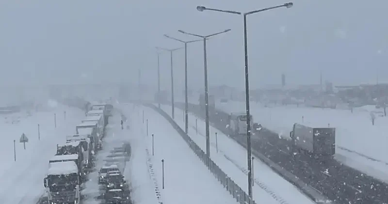 D 100’den beklenen haber geldi: Yol ulaşıma açıldı Gündem Haberleri