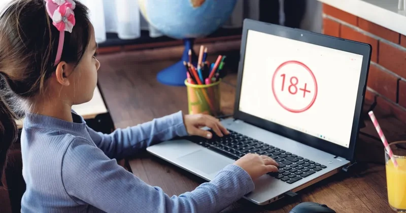 Sosyal medyada yaş doğrulama sistemi kurulmalı