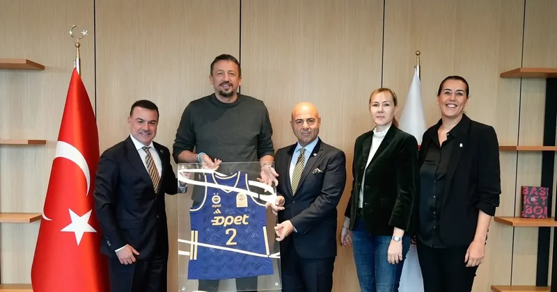 Fenerbahçe den TBF Başkanı Türkoğlu na ziyaret!