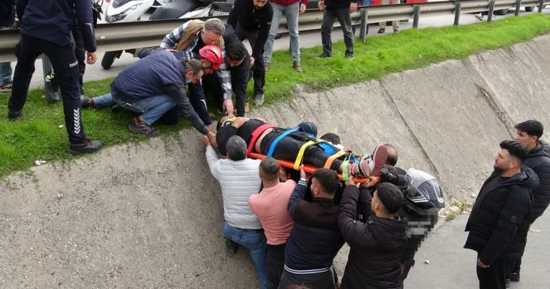 Son dakika: Antalya haberleri: Yayaya yol veriyordu... Otomobil vurunca kanala uçtu! Son dakika haberleri
