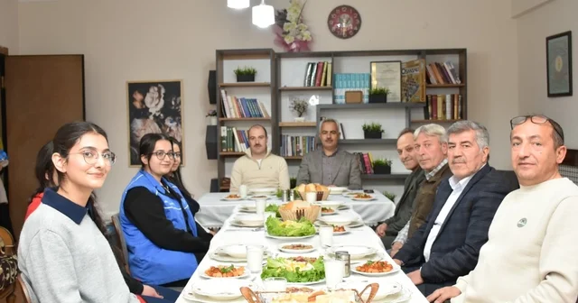 Gençlerden deneyim kazandıran sofra Erzurum Haberleri