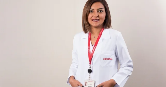 Yılbaşı akşamında yemek yerken pişman etmeyecek 10 altın kural Antalya Haberleri