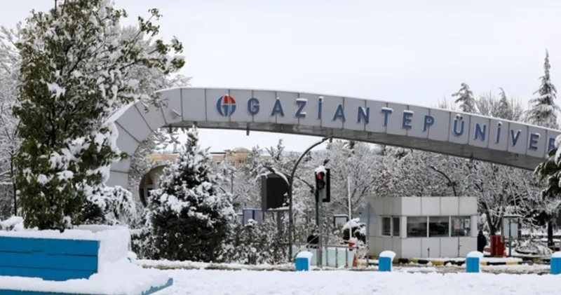 İki üniversitede eğitime kar engeli!