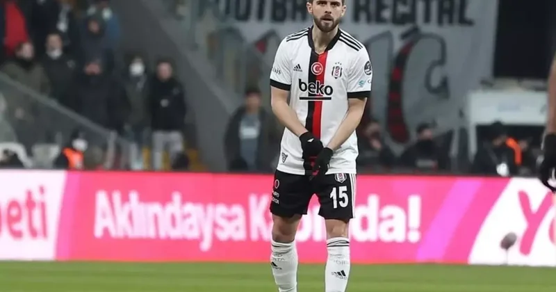 Eski Beşiktaşlı Miralem Pjanic futbolu bıraktı