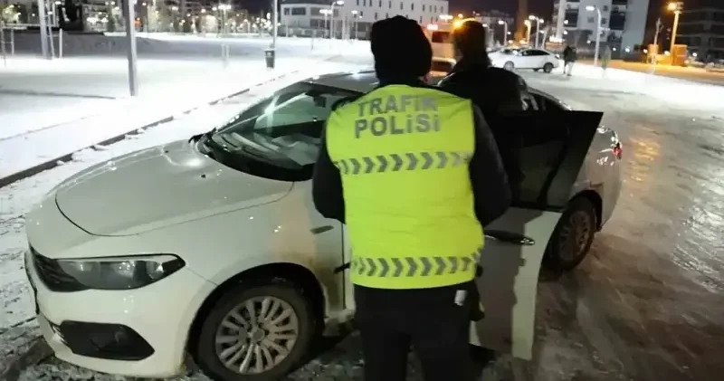 Buzda drift sürücülere pahalıya patladı Aksaray Haberleri