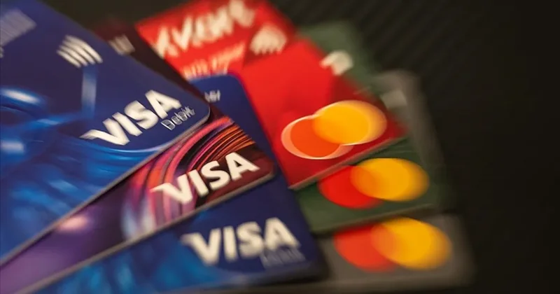 Limit artışları borcu artıyor! Merkez Bankası ndan kredi kartı analizi