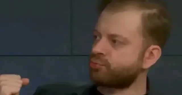 İmamoğlu trolü Emrah Gülsunar iyi niyetli değiller diyerek CHP yi eleştirilemez kıldı VİDEO İZLE