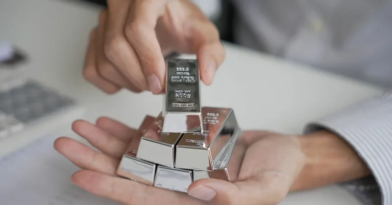 Gümüşte kritik düşüş sonrası yatırımcıya ‘panik’ uyarısı Sözcü Gazetesi