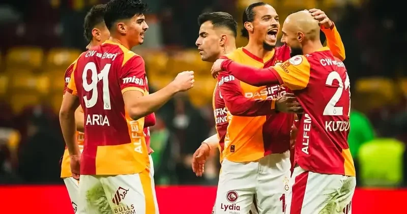 Okan Buruk tan ayrılığa vize çıkmadı! Takımda kalıyor Futbol Haberleri