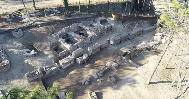 BARÜ nün çalışmalarıyla Tios Antik Kenti nde Karadeniz Bölgesi nin en büyük mezarlık alanı bulundu Bartın Haberleri