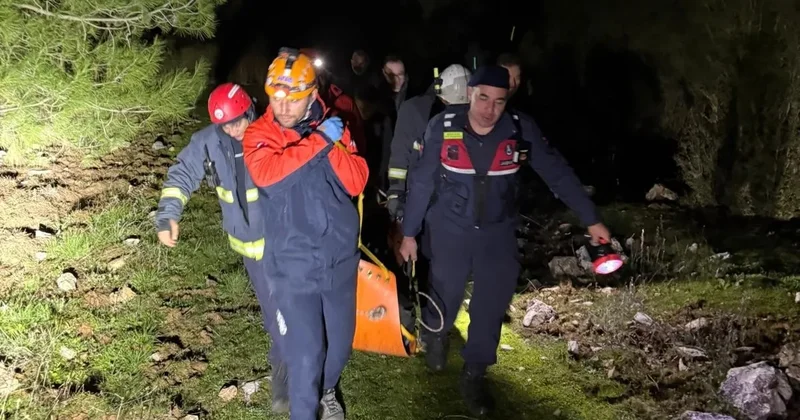 Mantar toplarken öldü