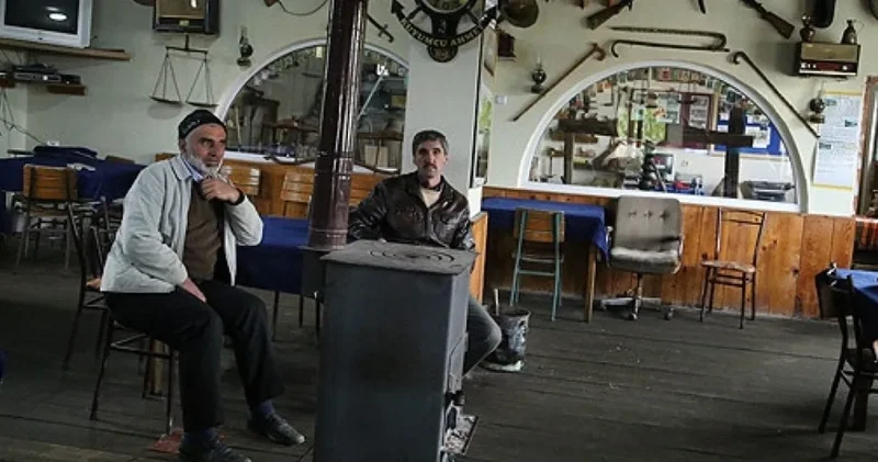 Köylülerin inadı kirayı patlattı! Köy kahvesi ihalesi iptal