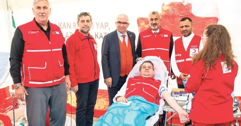 Adana kan bağışında ilk üçte